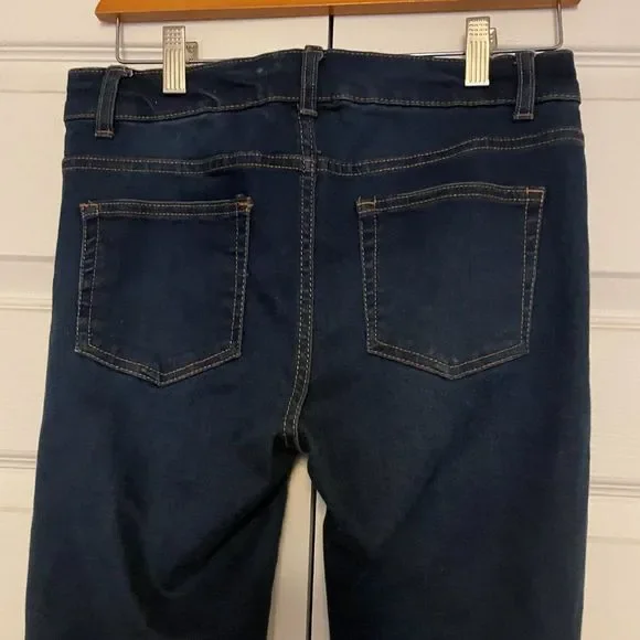 Wild Fable Like New Distressed Skinny Jeans Size 6 - Picture 6 of 7